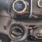 TOYOTA HILUX 2.4L DIESEL 4X4 MANUAL 2023 MODEL YEAR - Thumbnail 14