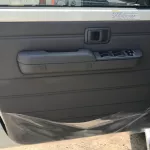TOYOTA LAND CRUISER 79 DIESEL DOUBLE CAB MANUAL 2024 MODEL YEAR - Thumbnail 6