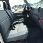 TOYOTA LAND CRUISER 79 DIESEL DOUBLE CAB MANUAL 2024 MODEL YEAR - Thumbnail 12