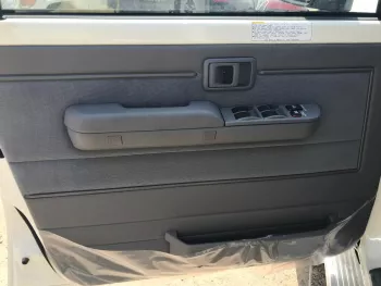 TOYOTA LAND CRUISER 76 DIESEL MANUAL 2024 MODEL YEAR
