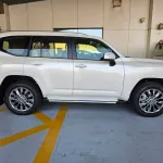 Toyota Land Cruiser 4.0 GXR 2024 Model Year White Color - Thumbnail 4