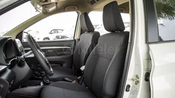 SUZUKI ERTIGA GLX 1.5L PETROL 2025 MODEL YEAR WHITE COLOR