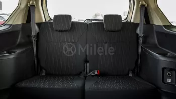SUZUKI ERTIGA GLX 1.5L PETROL 2025 MODEL YEAR WHITE COLOR