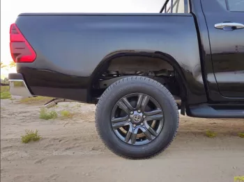 TOYOTA HILUX PETROL 2024 MODEL YEAR D/CAB 4.0L V6 SR5 A/T
