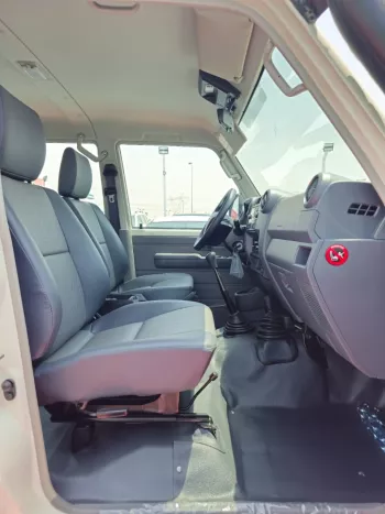 Toyota Land Cruiser Pick up 2024 Model Year 4.2L Diesel