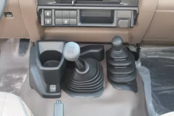 2024 TOYOTA LANDCRUISER 78 HARD TOP 4.5L V8 DIESEL MANUAL