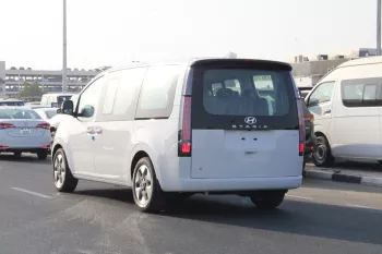 HYUNDAI STARIA 2025 MODEL YEAR 2.2L DIESEL 11 SEATER PREMIER