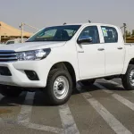 TOYOTA HILUX 2.4L PETROL MANUAL TRANSMISSION 2024 MODEL YEAR - Thumbnail 3