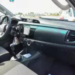 TOYOTA HILUX 2.4L PETROL MANUAL TRANSMISSION 2024 MODEL YEAR - Thumbnail 16