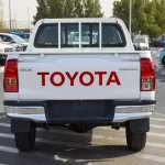 TOYOTA HILUX 2.4L PETROL MANUAL TRANSMISSION 2024 MODEL YEAR - Thumbnail 4