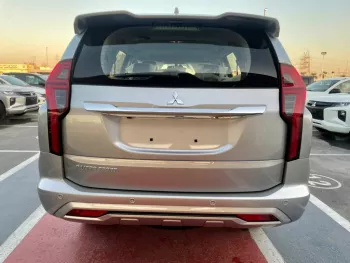 MITSUBISHI PAJERO SPORTS PETROL 4X4