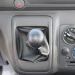 2024 NISSAN URVAN HR SB 2.5L DIESEL CX MANUAL 15SEATER - Thumbnail 11