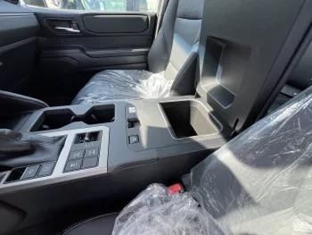 Toyota Prado LC250 VX 2.4L High Options 2024 Model Year