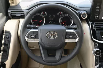 2024 TOYOTA LAND CRUISER SAHARA EDITION GXR V6 4.0L PETROL