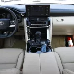 2024 TOYOTA LAND CRUISER SAHARA EDITION GXR V6 4.0L PETROL - Thumbnail 16