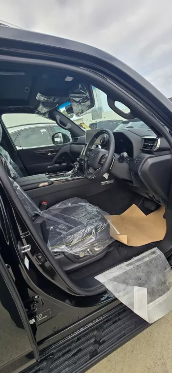 LEXUS LX600 3.5L V6 2024 MODEL YEAR PETROL ENHANCEMENT PACK