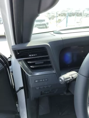 LEXUS GX 550 LUXURY 2024 MODEL YEAR WHITE COLOR