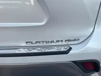 TOYOTA HIGHLANDER PLATINUM 3.5L PETROL FULL OPTION 2022 MODEL