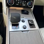 Land Rover Range Rover SE P530 2023 Model Year Black Color - Thumbnail 13