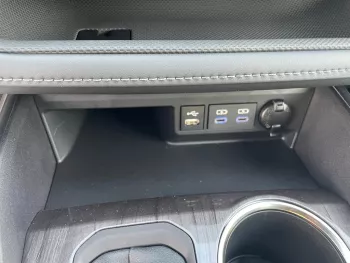 TOYOTA HIGHLANDER PLATINUM 3.5L PETROL FULL OPTION 2022 MODEL