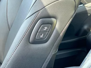 TOYOTA CAMRY GLE-X 2.5L PETROL WITH HUD 2024 MODEL YEAR