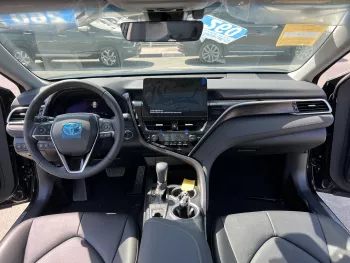 TOYOTA CAMRY GLE-X 2.5L PETROL WITH HUD 2024 MODEL YEAR