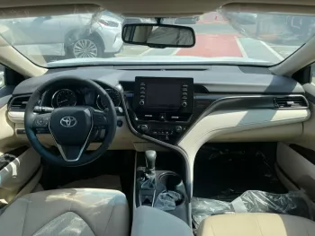 TOYOTA CAMRY 2.5L GLE PETROL MID OPTION 2022MY