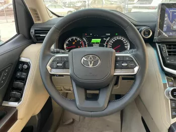 TOYOTA LAND CRUISER 3.5L PETROL VX+ FULL OPTION