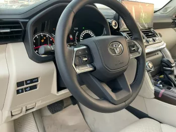 TOYOTA LAND CRUISER 3.5L PETROL VX+ FULL OPTION