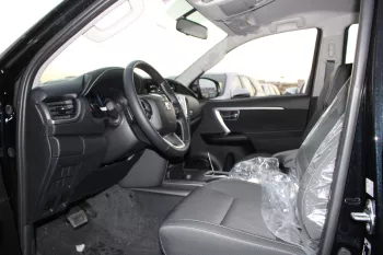 TOYOTA FORTUNER 2.4L DIESEL 7P COMFORT 2024 MODEL YEAR