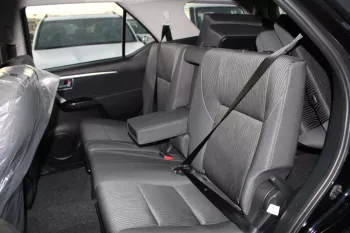 TOYOTA FORTUNER 2.4L DIESEL 7P COMFORT 2024 MODEL YEAR