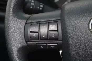TOYOTA HILUX 2025 MODEL YEAR 2.7L PETROL 4WD DOUBLE CAB DLX-G