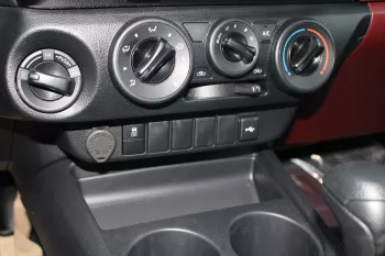 TOYOTA HILUX 2025 MODEL YEAR 2.7L PETROL 4WD DOUBLE CAB DLX-G
