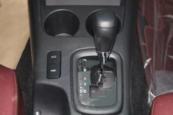 TOYOTA HILUX 2025 MODEL YEAR 2.7L PETROL 4WD DOUBLE CAB DLX-G