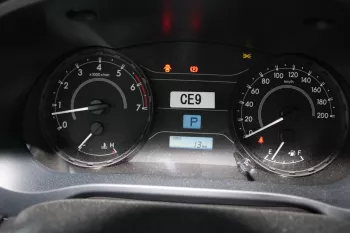 TOYOTA HILUX 2025 MODEL YEAR 2.7L PETROL 4WD DOUBLE CAB DLX-G