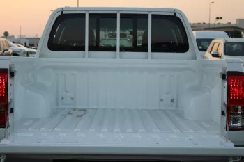 TOYOTA HILUX 2025 MODEL YEAR 2.7L PETROL 4WD DOUBLE CAB DLX-G