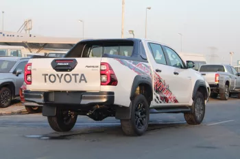TOYOTA HILUX 2025 MODEL YEAR 4.0L V6 PETROL DOUBLE CAB ADVENTURE
