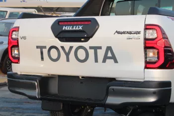 TOYOTA HILUX 2025 MODEL YEAR 4.0L V6 PETROL DOUBLE CAB ADVENTURE