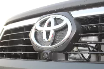 TOYOTA HILUX 2025 MODEL YEAR 4.0L V6 PETROL DOUBLE CAB ADVENTURE