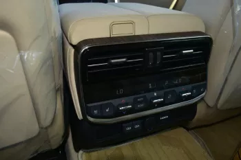 2022 TOYOTA LAND CRUISER LC300 VXR V6 3.5L PETROL