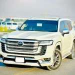 Toyota Land Cruiser 2022 Model Year VXR Full Option - Thumbnail 2