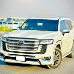 Toyota Land Cruiser 2022 Model Year VXR Full Option - Thumbnail 4