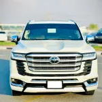 Toyota Land Cruiser 2022 Model Year VXR Full Option - Thumbnail 6