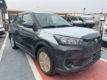 TOYOTA RAIZE E 1.0L TURBO MID OPTION 2022 model