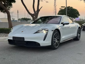 PORSCHE TAYCAN 2023 MODEL YEAR GCC SPECS UNDER WARRANTY