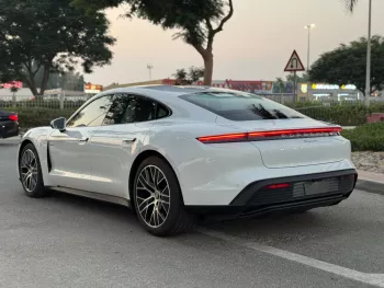 PORSCHE TAYCAN 2023 MODEL YEAR GCC SPECS UNDER WARRANTY