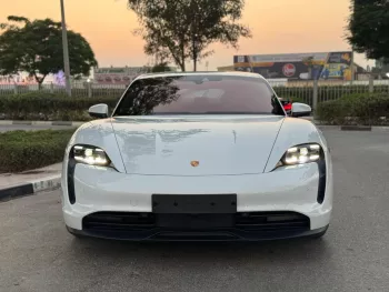 PORSCHE TAYCAN 2023 MODEL YEAR GCC SPECS UNDER WARRANTY