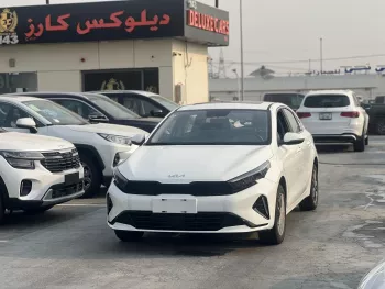 KIA K3 1.5L PETROL FWD 2025 MODEL YEAR WHITE COLOR EXTERIOR
