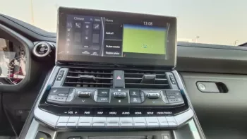 TOYOTA LAND CRUISER L300 3.3L VX+ DIESEL 7SET EUROPE SPECS 2022 MODEL