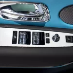 ROLLS ROYCE CULLINAN BLACK BADGE KIT PETROL 2024 MODEL YEAR WHITE COLOR - Thumbnail 13